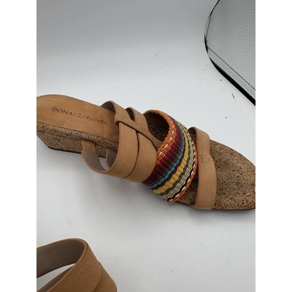 Donald J Pliner Shoes Womens Size 7.5 Brown Suede Strappy Wedge Slide Sandals
